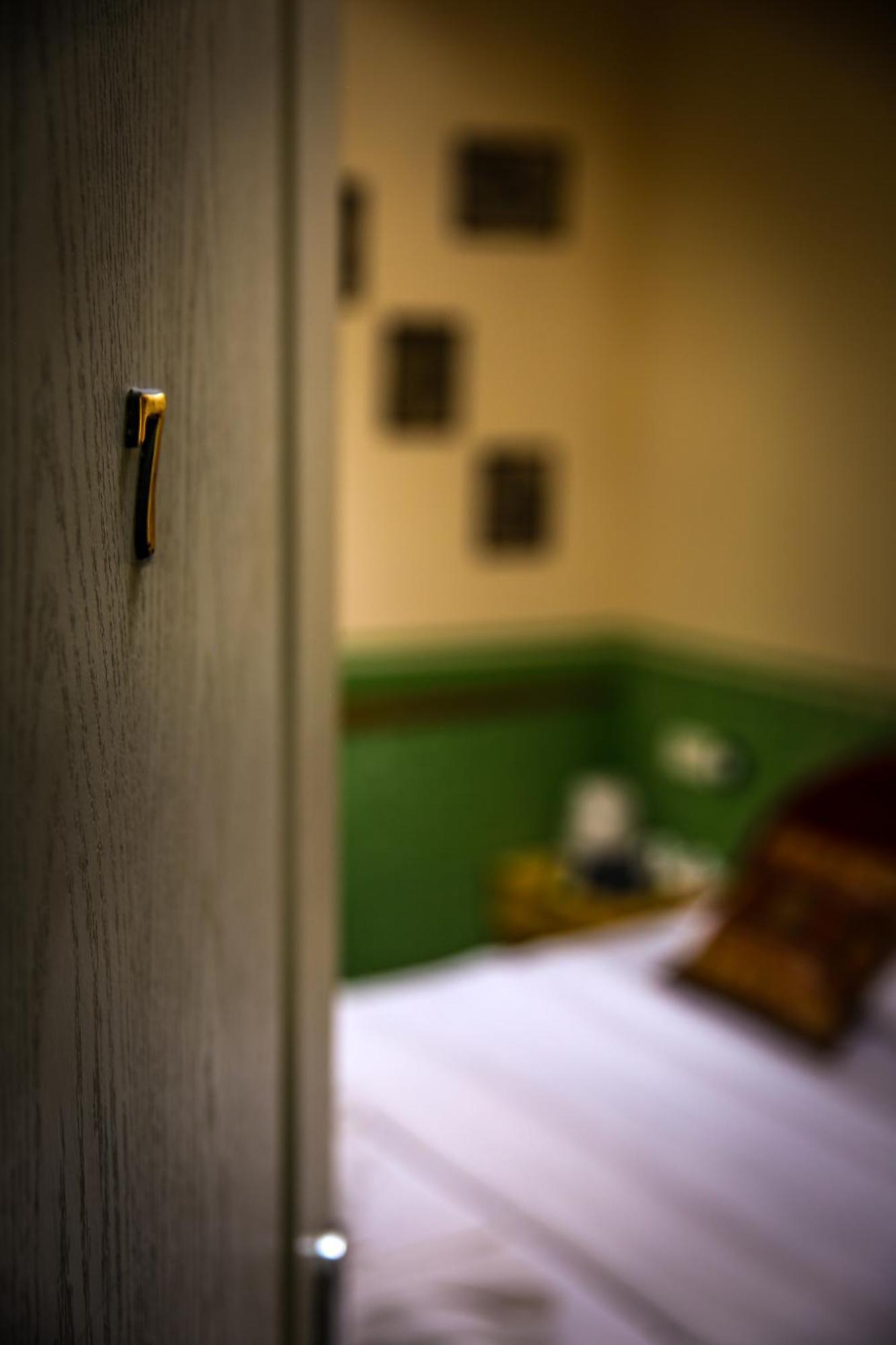 Guesthouse Nia Deluxe Sarajevo Eksteriør bilde