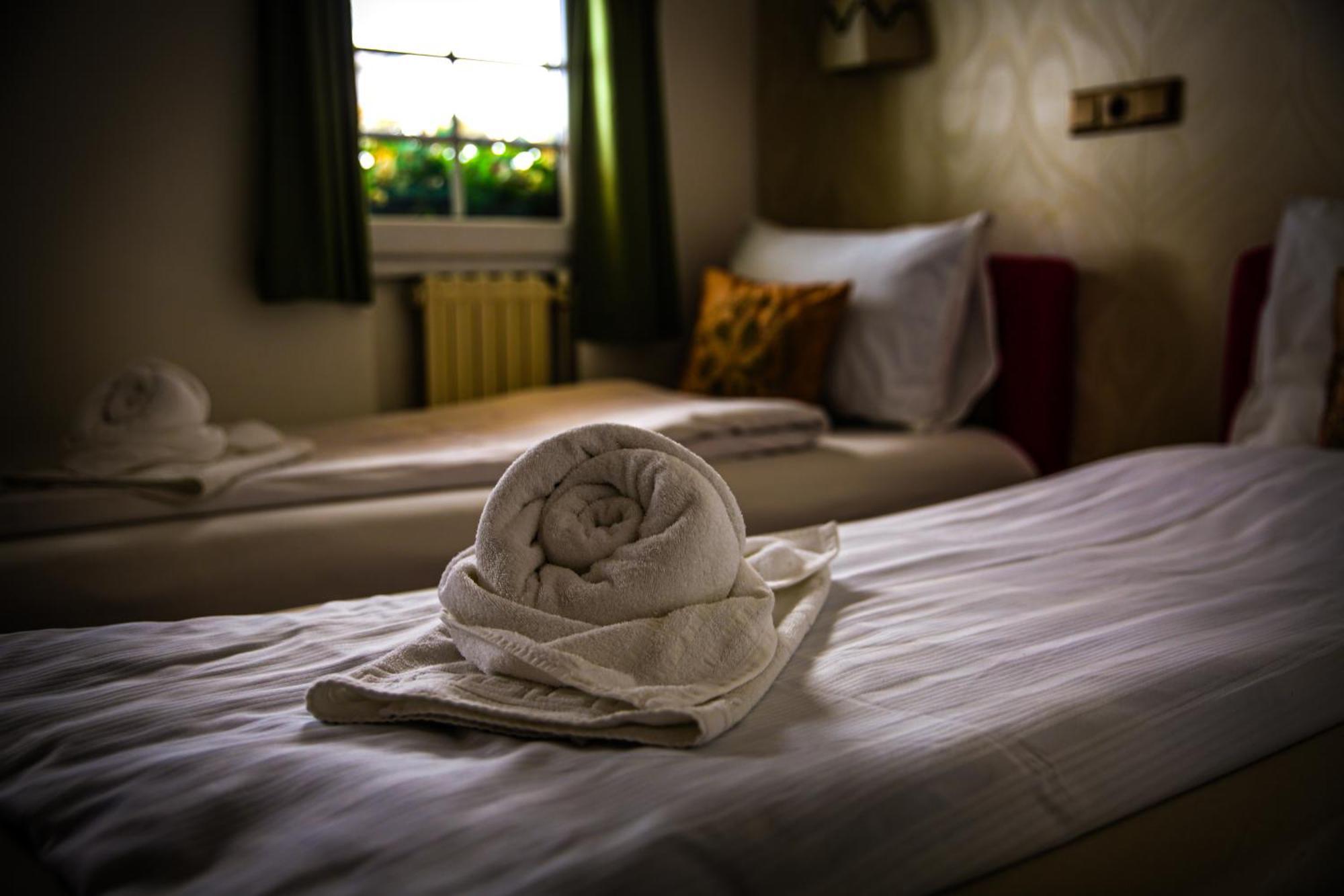 Guesthouse Nia Deluxe Sarajevo Eksteriør bilde