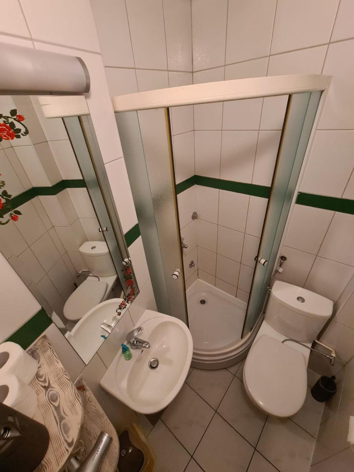 Guesthouse Nia Deluxe Sarajevo Rom bilde